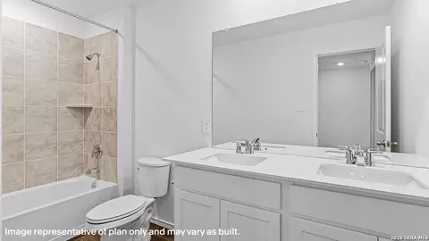 Bath - 15414 Lemon Pepper Crk, Von Ormy, TX 78073 photo 1 of 4