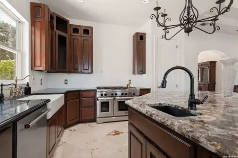 Kitchen - 497 N Thunder Creek Rd, Utopia, TX 78884 photo 2 of 3