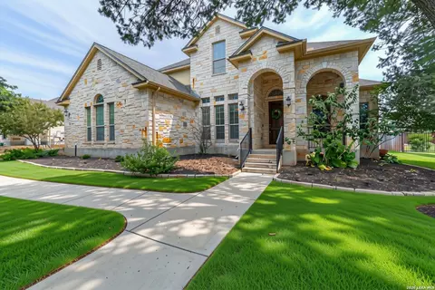 263 Hamburg Ave, New Braunfels, TX 78132