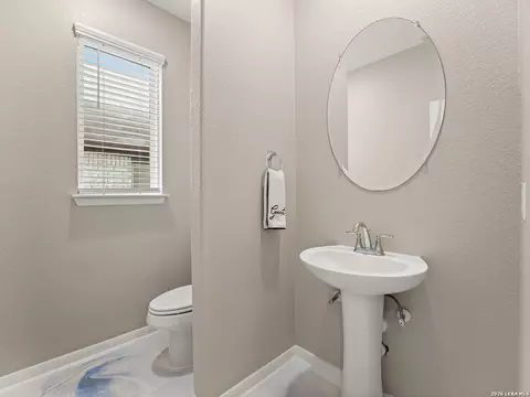 Bath - 241 Oleander Loop, Buda, TX 78610 photo 4 of 5