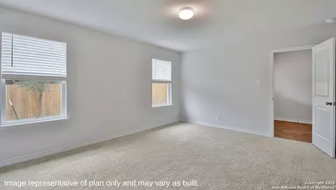 Bedroom - 12568 Thyme Pass, Converse, TX 78109 photo 3 of 4