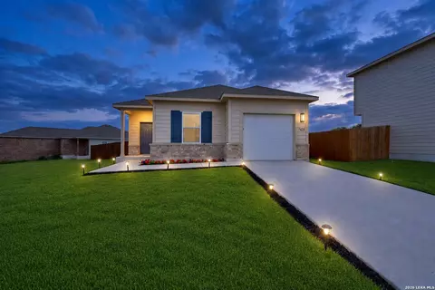 7428 Capstone Rdg, San Antonio, TX 78244