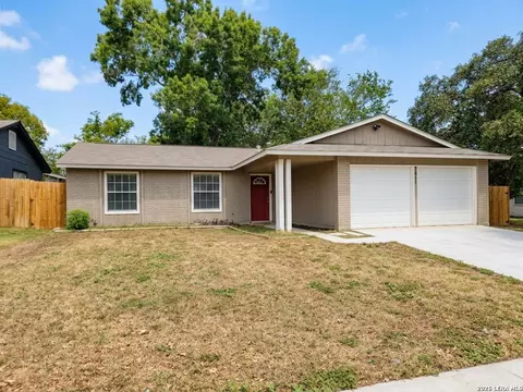 3811 Pipers Crest St, San Antonio, TX 78251