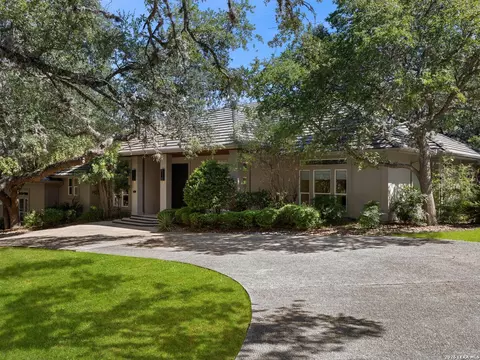 3 Whitechurch Ln, San Antonio, TX 78257