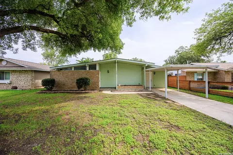 4402 Bright Sun St, San Antonio, TX 78217