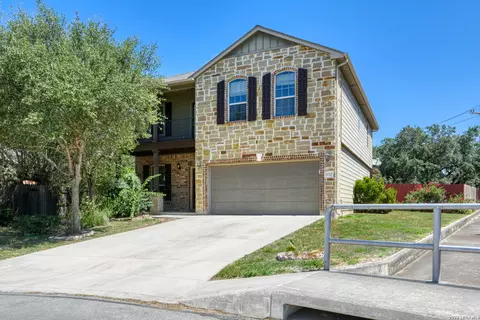 10307 Walnut Crst, San Antonio, TX 78245
