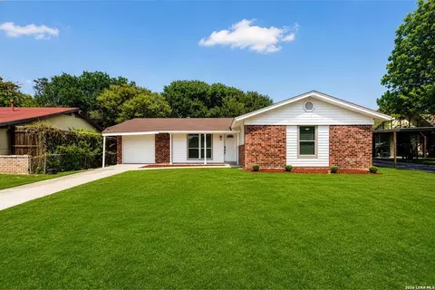 5714 Bear Lake Dr, San Antonio, TX 78244