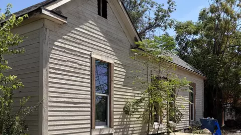 1002 Nolan St, San Antonio, TX 78202