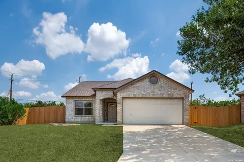 5003 Elk Crk, San Antonio, TX 78251