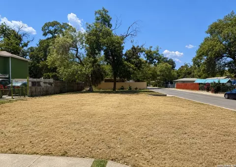 403 S San Bernardo Ave, San Antonio, TX 78237