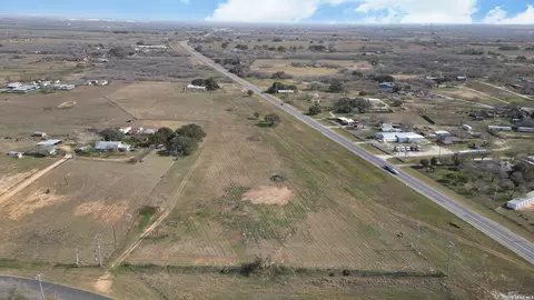5813 S Loop 1604 W, Von Ormy, TX 78073 photo 9