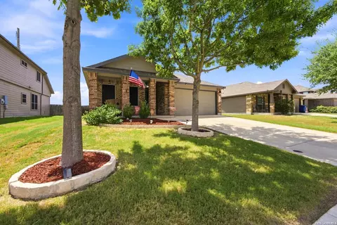 2298 Falcon Way, New Braunfels, TX 78130