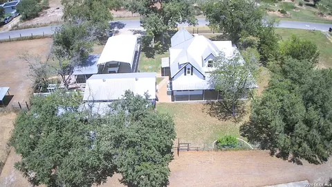 Other - 901 Zig Zag Ave, Devine, TX 78016 photo 12 of 12