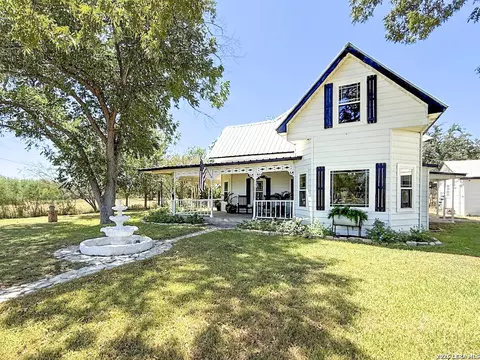 Other - 901 Zig Zag Ave, Devine, TX 78016 photo 1 of 12