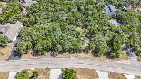 2210 Grandview Frst, Canyon Lake, TX 78133