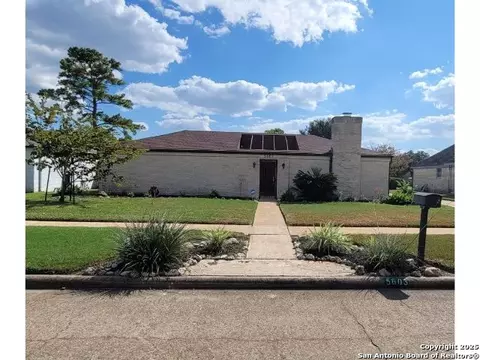 5603 Arncliffe Dr, Houston, TX 77088