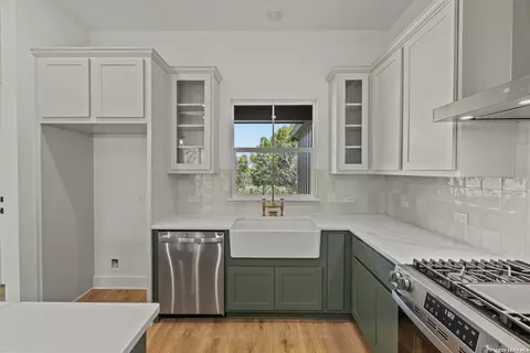 Kitchen - 3515 County Road 676, Devine, TX 78016 photo 3 of 3