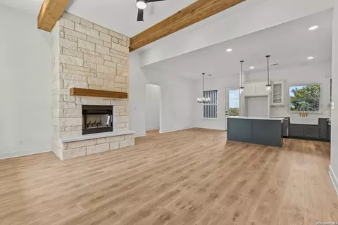 Living - 3515 County Road 676, Devine, TX 78016 photo 2 of 3