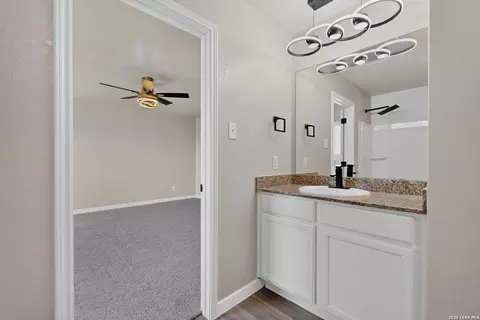 Bath - 15018 Silver Tree Cv, Von Ormy, TX 78073 photo 3 of 3