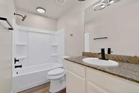 Bath - 15018 Silver Tree Cv, Von Ormy, TX 78073 photo 1 of 3