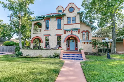 120 W Craig Pl, San Antonio, TX 78212