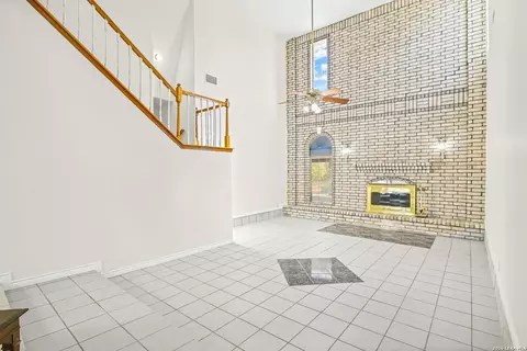Living - 5280 Smith Rd, Von Ormy, TX 78073 photo 2 of 7