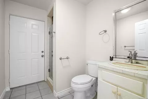 Bath - 5280 Smith Rd, Von Ormy, TX 78073 photo 6 of 6
