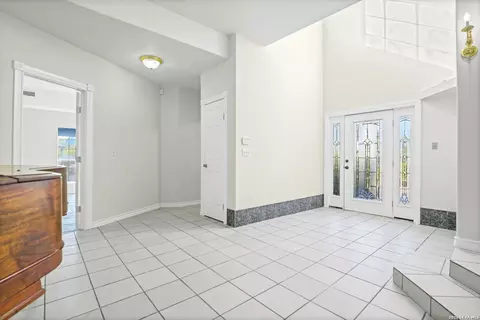 Entry Way - 5280 Smith Rd, Von Ormy, TX 78073 photo 1 of 3