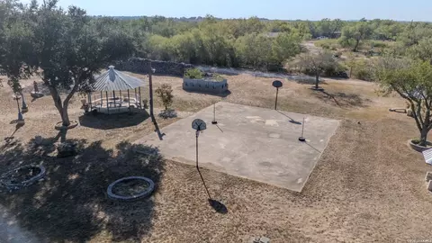 View/Area - 5280 Smith Rd, Von Ormy, TX 78073 photo 1 of 5