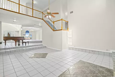 Living - 5280 Smith Rd, Von Ormy, TX 78073 photo 3 of 7