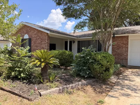 300 Judith Ann Dr, Schertz, TX 78154