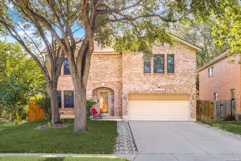 8643 Park Olympia, Universal City, TX 78148