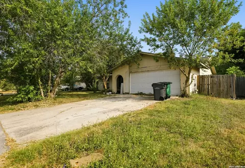 6626 Spring Haven St, San Antonio, TX 78249