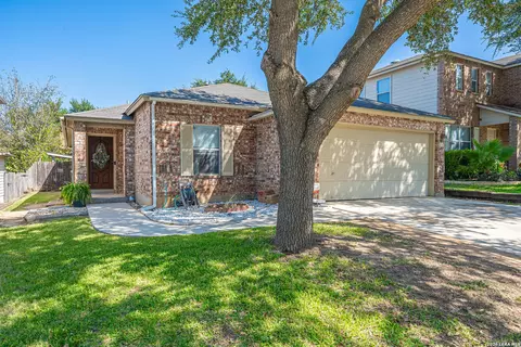 6431 Kestrel Ln, San Antonio, TX 78233