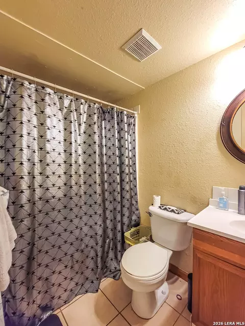 Bath - 1491 Katy Dr, Eagle Pass, TX 78852 photo 1 of 2