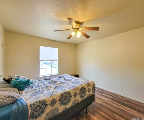 Bedroom - 1491 Katy Dr, Eagle Pass, TX 78852 photo 4 of 6