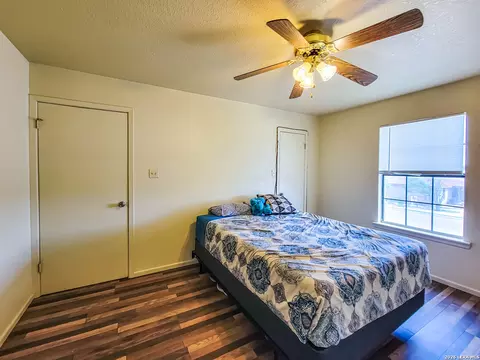 Bedroom - 1491 Katy Dr, Eagle Pass, TX 78852 photo 3 of 6