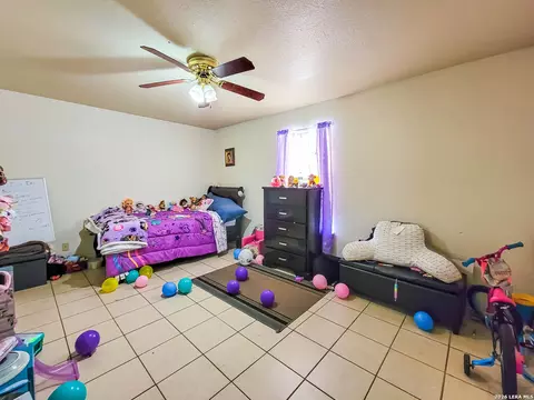 Bedroom - 1491 Katy Dr, Eagle Pass, TX 78852 photo 2 of 6