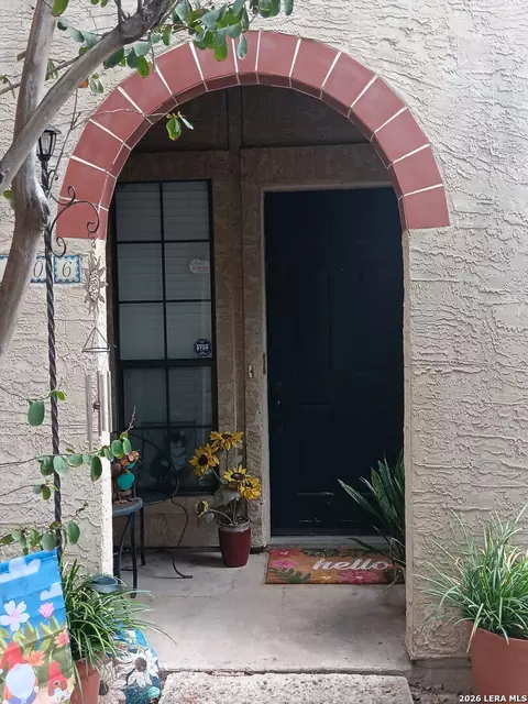 6100 Woodlake Pkwy #106, San Antonio, TX 78244