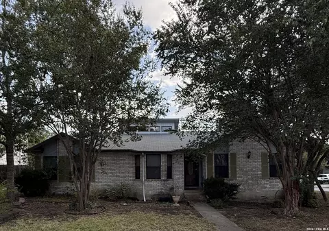 9334 Jorwoods Dr, San Antonio, TX 78250