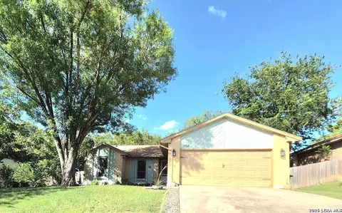 4908 Timber Trace St, San Antonio, TX 78250
