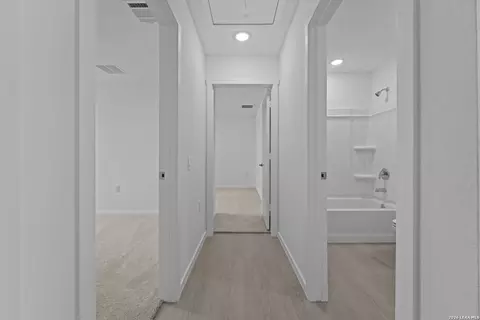 Entry Way - 6051 Skipping Way, Von Ormy, TX 78073 photo 3 of 4