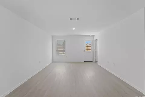 Living - 6051 Skipping Way, Von Ormy, TX 78073 photo 3 of 4