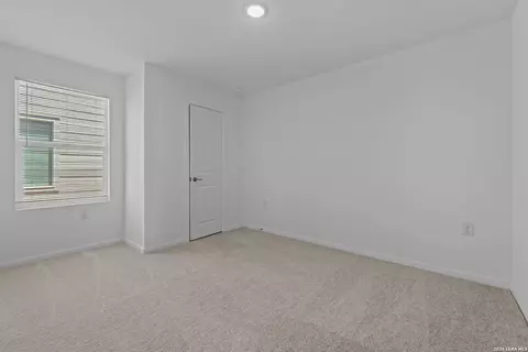Bedroom - 6051 Skipping Way, Von Ormy, TX 78073 photo 5 of 8