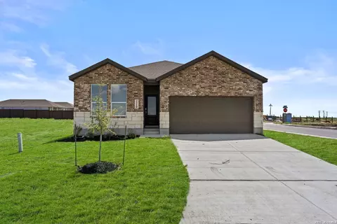 3210 Climb Dr, New Braunfels, TX 78130