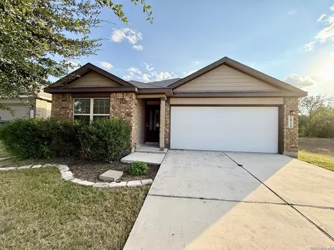 2934 Meadow, New Braunfels, TX 78130