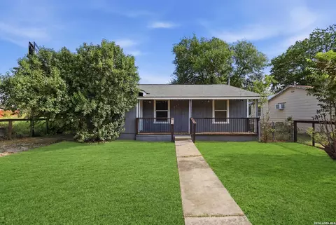 247 Dorie St, San Antonio, TX 78220