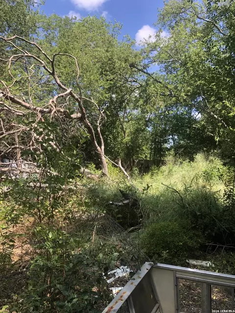 101 Hillrose, San Antonio, TX 78207