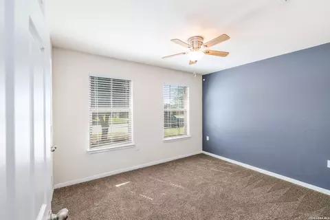 Bedroom - 186 Talon, Luling, TX 78648 photo 2 of 5