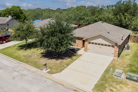 View/Area - 186 Talon, Luling, TX 78648 photo 8 of 9